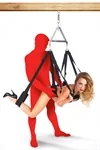 נדנדה רב־מצבית עם רצועות מתכווננות – Fetish Tentation