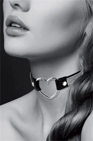 קולר צ׳וקר BDSM שחור עם לב ואבני סטרס – Bijoux Pour Toi