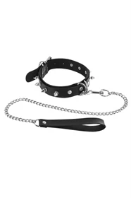 קולר BDSM עם ניטים ורצועת הולכה – Collar & Leash מבית Fetish Tentation